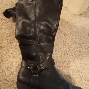 🌝🌝NEW Leather BOOTS With Extended Calf Width